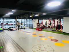 -越·健身工作室(华尔兹广场写字楼B栋店)