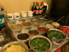 -山城年华老火锅(玉林店)