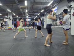 -FIGHTMAN格斗俱乐部(长宁临空店)