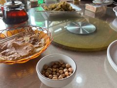 -鲤鱼塘农家山庄