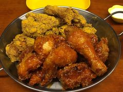 甜辣带骨炸鸡-BHC炸鸡(明洞总店)