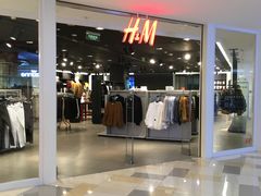 -H&M(鹏欣水游城店)