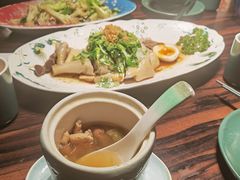 -粤·向群饭店(麓景路店)