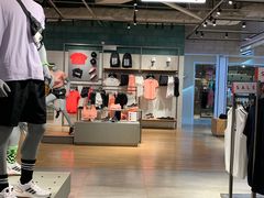 -adidas(正佳广场店)