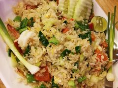 -J Daeng Seafood