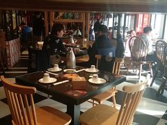 大堂-江边城外烤全鱼(方庄时代购物中心店)