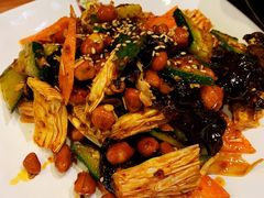 拌花菜-喇喇排骨火锅·传统韩式脊骨汤(望京西园总店)