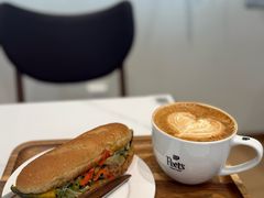 -Peet's 皮爷咖啡(广州云门店)