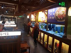 -明洞阿姨·韩式酱蟹烤肉·创意料理(三元桥店)