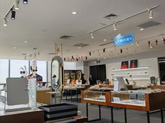 -亚美视光眼镜店(重庆路活力城店)