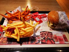 -The Habit Burger Grill 哈比特汉堡(复兴soho店)