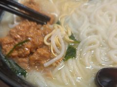 -灵芝妹子海鲜米线(瓦房店新玛特店)