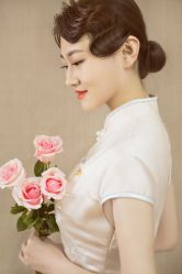 -玛奇朵婚纱摄影