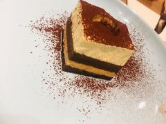 -必胜客(新中纬店)