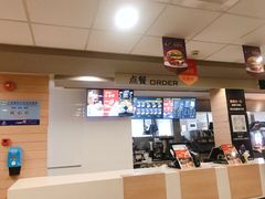 -麦当劳(乳山路店)