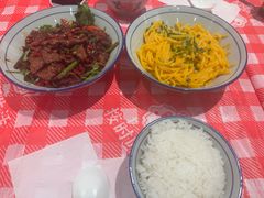 -荆九爷爆炒桥头三嫩(云南北路店)