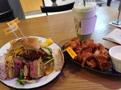 -HELLO 27 意面·沙拉·帕尼尼