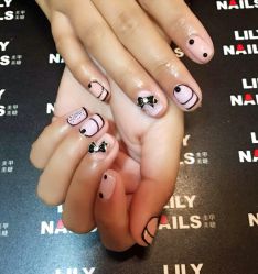 -LILY NAILS美甲美睫