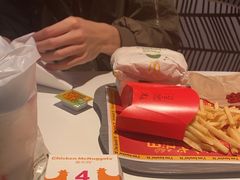 -麦当劳(广州新港东路第二分店)