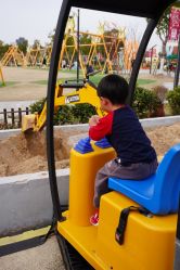 -季高兔窝窝亲子园(上海薰衣草公园店)