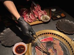 -铭牛烧肉·和牛海鲜自助(高新月牙湖店)