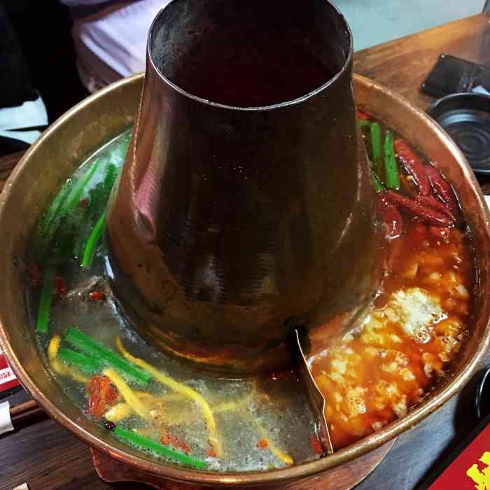 围炉夜话漫火锅(泉水店)