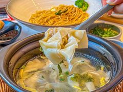 -馋三尺蟹粉小笼(人民广场店)