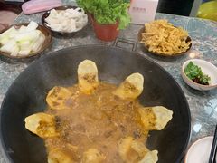 -三里屯土灶炖公鸡地锅鸡(江东店)