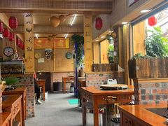 -老姐石板烧烤+铜炭火锅(总店)