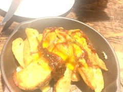 -HIGH FIVE哈福手工汉堡(桂林路店)