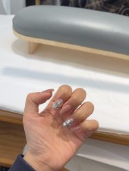 -UGIRL有个美甲