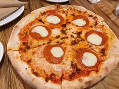 大眼肉披萨-城市大道红炉披萨烘焙坊