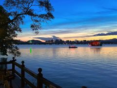 -星湖旅游景区七星岩