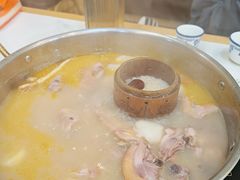 -朴小妹人参鸡汤火锅(长白山万达店)