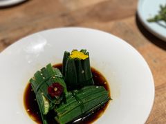 浸汁秋葵-川旺角川粤融合菜•海景餐厅(星海广场店)