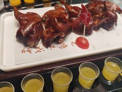 -朱记乳鸽王·非遗石岐乳鸽·全鸽宴(大兴旗舰店)