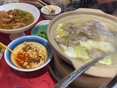 -冯烫烫跷脚牛肉·川菜小馆(武胜西街店)