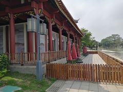 -新华书店(顺峰山公园店)