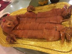 乳猪全体-金苑海鲜酒家(新港中路店)
