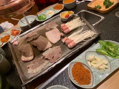 -犟牛家·榴莲烤肉(五棵松店)