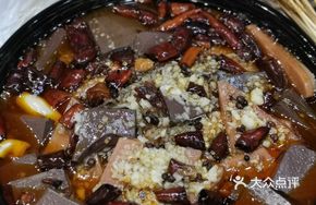 Spicy Blood Duck Hot Pot