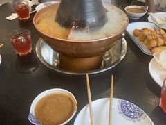 -楼外楼大刀肉传统火锅(西安大路店)