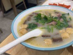 -大食代美食广场(上海中心店)