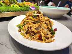 葱油豆腐皮-李氏疙瘩汤·本地海鲜·老烟台菜(所城里店)