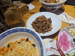 -肘子酥·天津菜·特色捞面(德云社店)