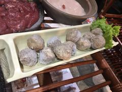 -东巴婆婆云南鱼豆花火锅(大东门店)