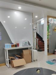 -苗医生专业祛痘·皮肤管理