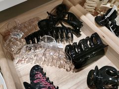-名创优品(海珠乐峰广场店)