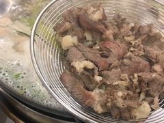 -胡须佬鸡煲四季火锅店(石厦西村直营店)
