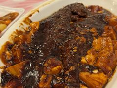 红烧豆腐烩黄鱼-玲珑餐厅(陕西南路店)